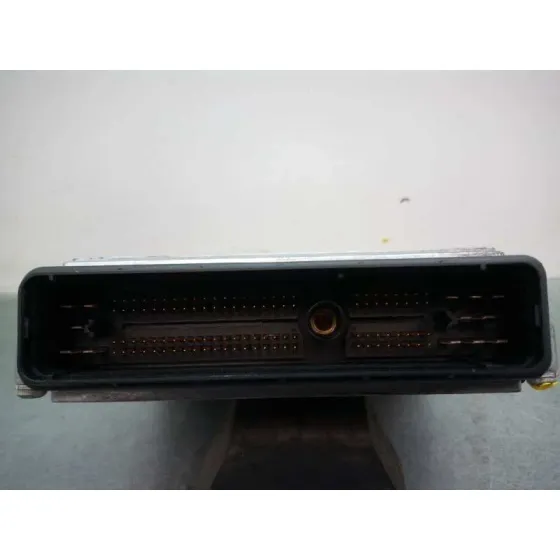 Centralita Motor Uce para Ford Focus Berlina (Cak)