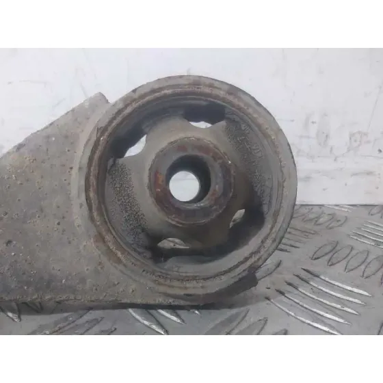 Brazo Suspension Inferior Delantero Izquierdo para Kia Carens (Un)