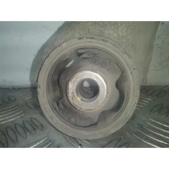 Brazo Suspension Inferior Delantero Derecho para Kia Carens (Un)