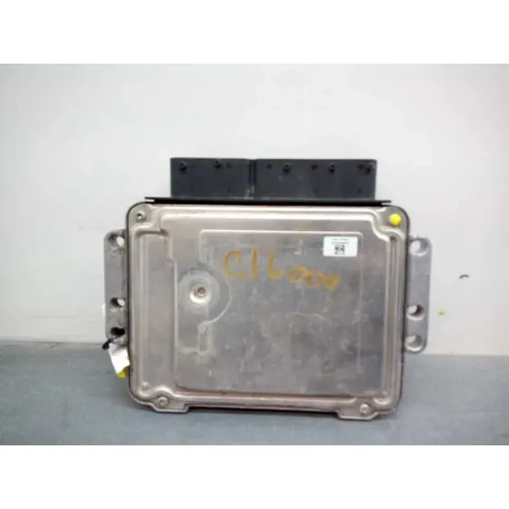 Centralita Motor Uce para Kia Carens (Un)