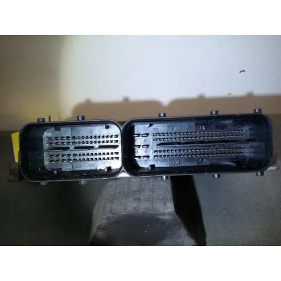 Centralita Motor Uce para Kia Carens (Un)