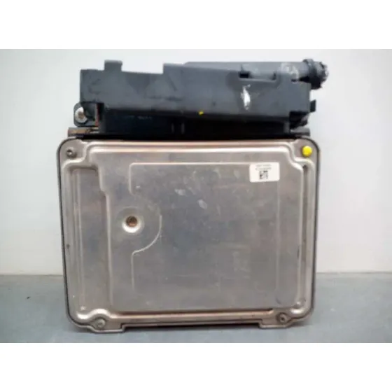 Centralita Motor Uce para Seat Ibiza (6J5)