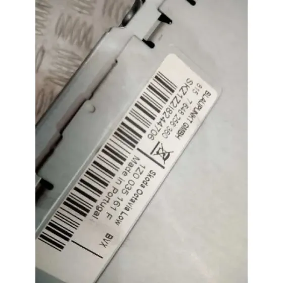 Sistema Audio / Radio Cd para Skoda Octavia Berlina (1Z3)