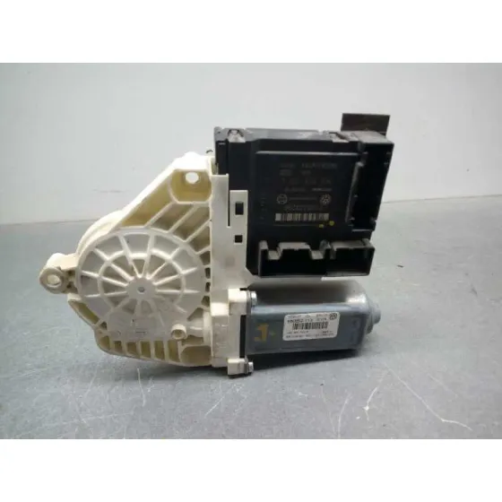 Motor Elevalunas Delantero Derecho para Volkswagen Passat Berlina (3C2)