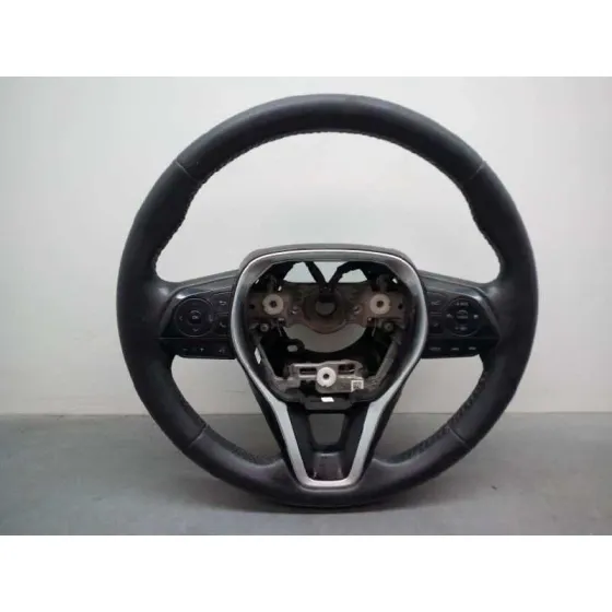 Volante para Toyota Corolla (E18)