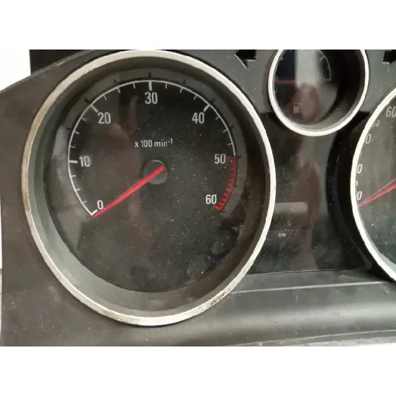 Cuadro Instrumentos para Opel Astra H Berlina