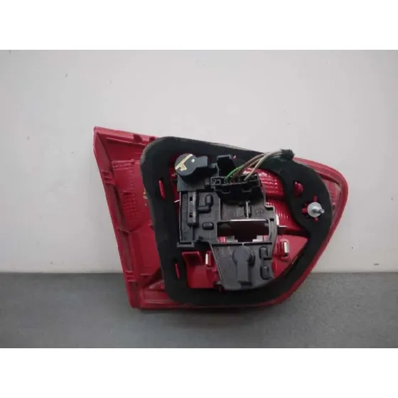 Piloto Trasero Derecho Interior para Seat Ibiza St (6J8)