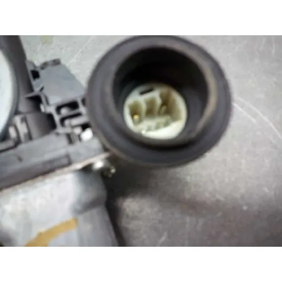 Elevalunas Delantero Derecho para Suzuki Swift Berlina (Mz)