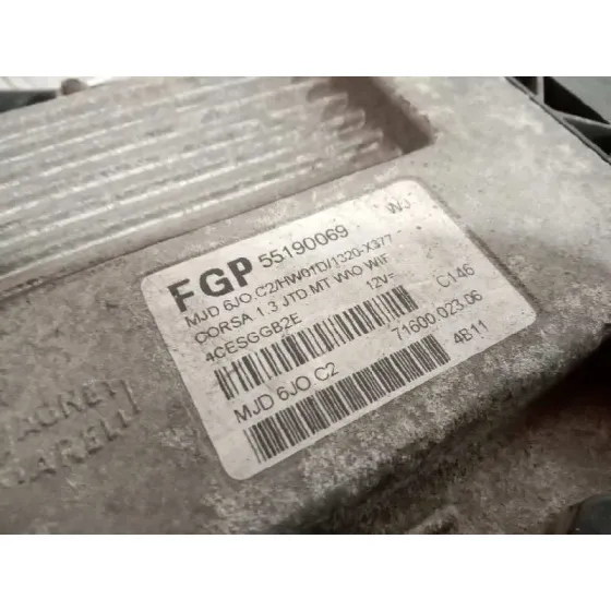 Centralita Motor Uce para Opel Corsa C