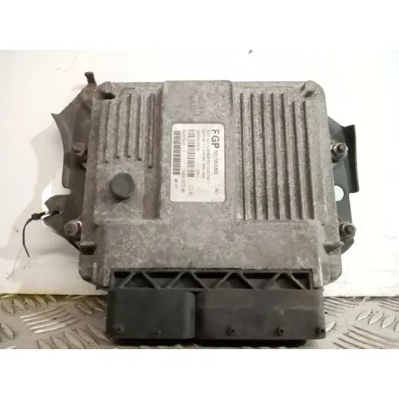 Centralita Motor Uce para Opel Corsa C