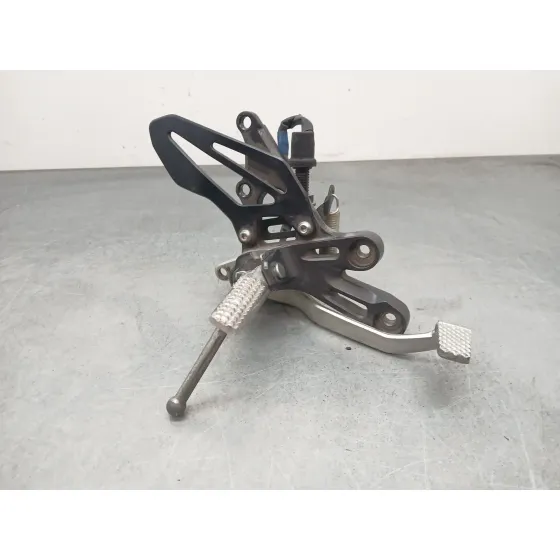 Pedal Freno para Yamaha R7