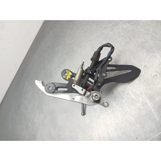 Pedal Freno para Yamaha R7