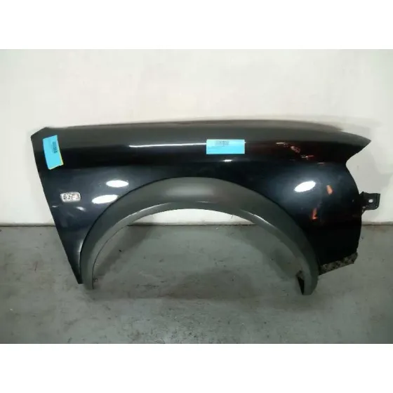 Aleta Delantera Derecha para Audi A6 Avant (4B5)