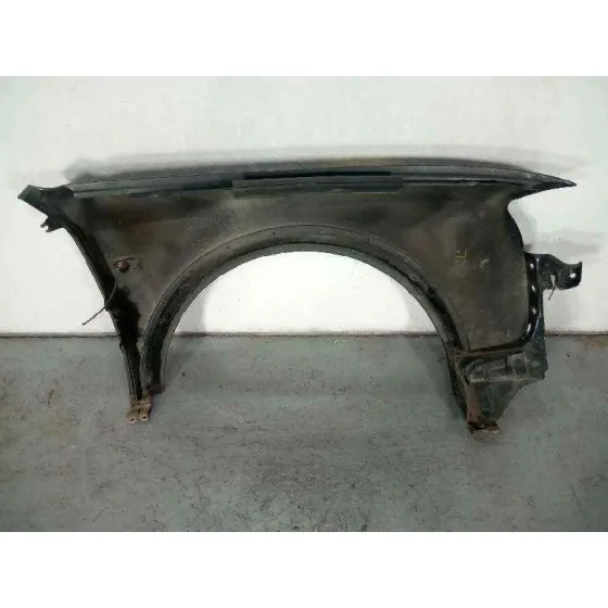 Aleta Delantera Izquierda para Audi A6 Avant (4B5)