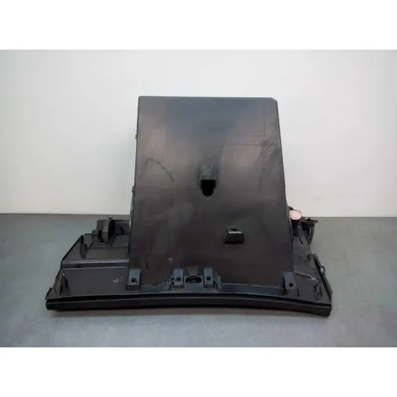 Guantera para Nissan Qashqai (J10)