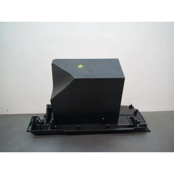 Guantera para Nissan Qashqai (J10)