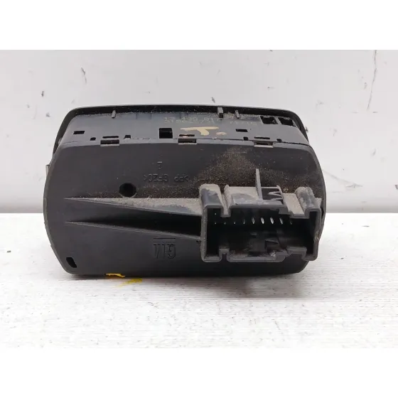 Mando Elevalunas Delantero Izquierdo para Opel Corsa E