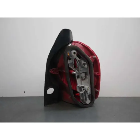 Piloto Trasero Izquierdo para Renault Modus