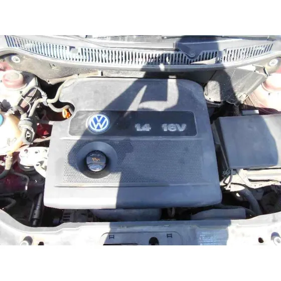 VOLKSWAGEN POLO (9N1) '2003 1.4 16V ROJO