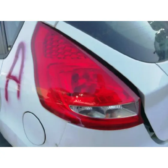 FORD FIESTA (CB1) '2010 GHIA BLANCO