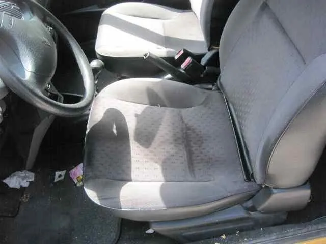 CITROEN SAXO '2001 1.1 PLAISIR AMARILLO