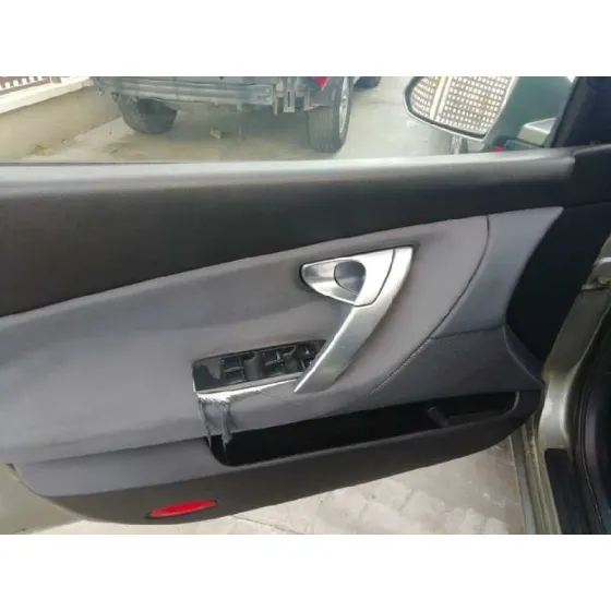 NISSAN PRIMERA BERLINA (P12) '2005 ACENTA GRIS