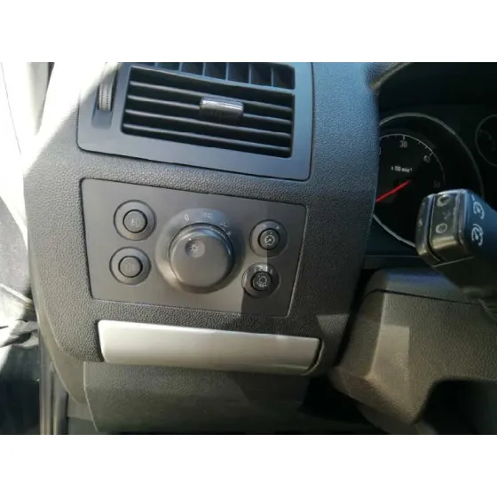 OPEL ZAFIRA B '2013 FAMILY NEGRO