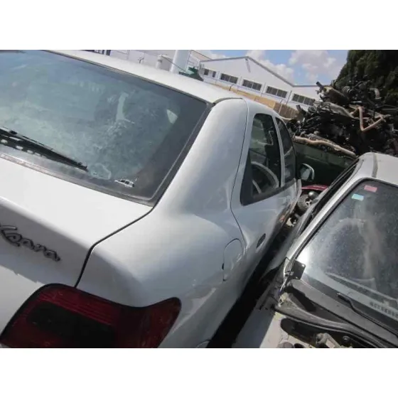 CITROEN XSARA BERLINA '2000 1.6 ATTRACTION BLANCO