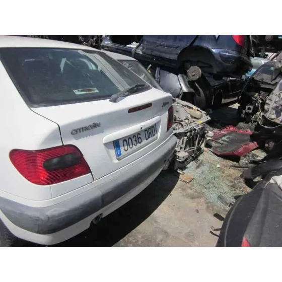 CITROEN XSARA BERLINA '2000 1.6 ATTRACTION BLANCO