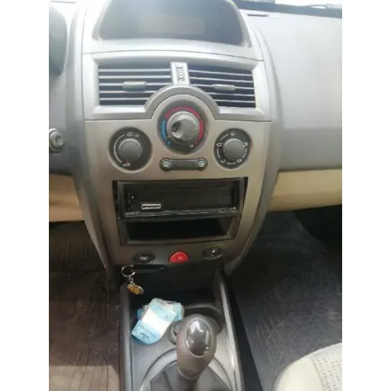 RENAULT MEGANE II BERLINA 5P '2007 CONFORT DYNAMIQUE DORADO
