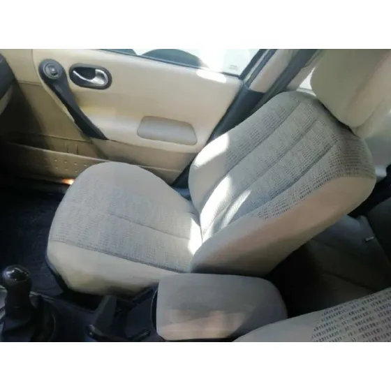 RENAULT MEGANE II BERLINA 5P '2007 CONFORT DYNAMIQUE DORADO