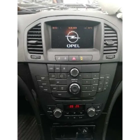 OPEL INSIGNIA BERLINA '2011 EDITION GRIS