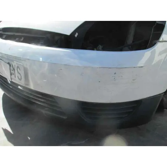 FORD FIESTA (CBK) '2004 AMBIENTE BLANCO