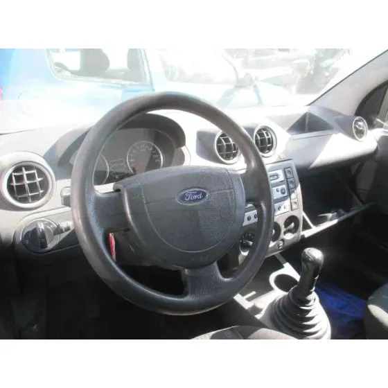 FORD FIESTA (CBK) '2004 AMBIENTE BLANCO