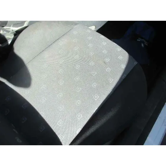 FORD FIESTA (CBK) '2004 AMBIENTE BLANCO