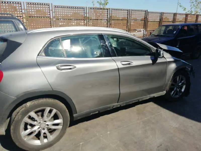 MERCEDES CLASE GLA (W156) '2015 GLA 200 CDI (156.908) GRIS