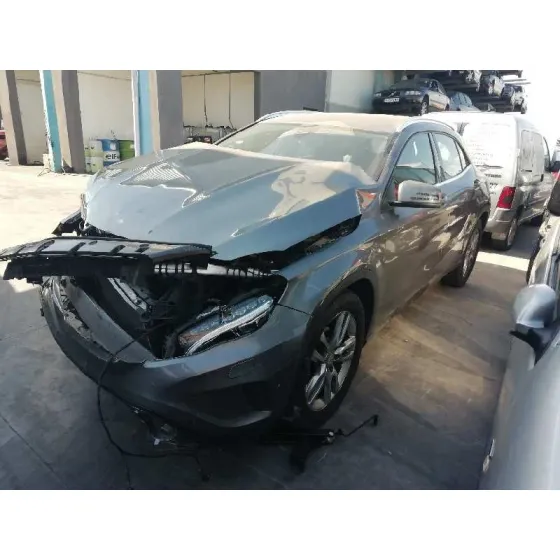 MERCEDES CLASE GLA (W156) '2015 GLA 200 CDI (156.908) GRIS