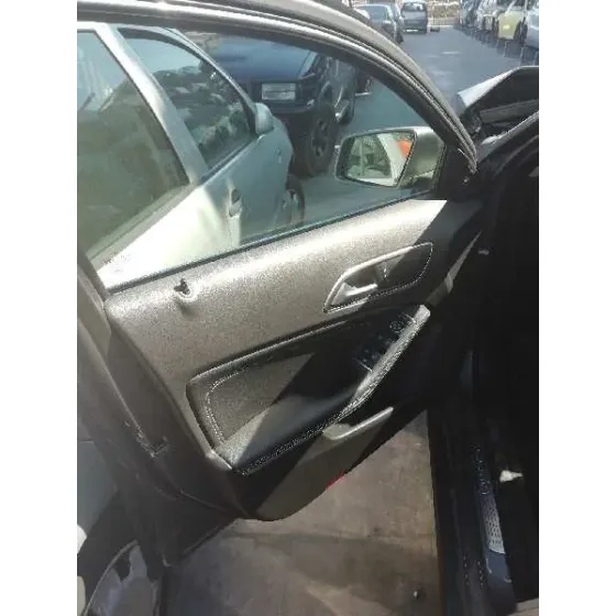 MERCEDES CLASE GLA (W156) '2015 GLA 200 CDI (156.908) GRIS