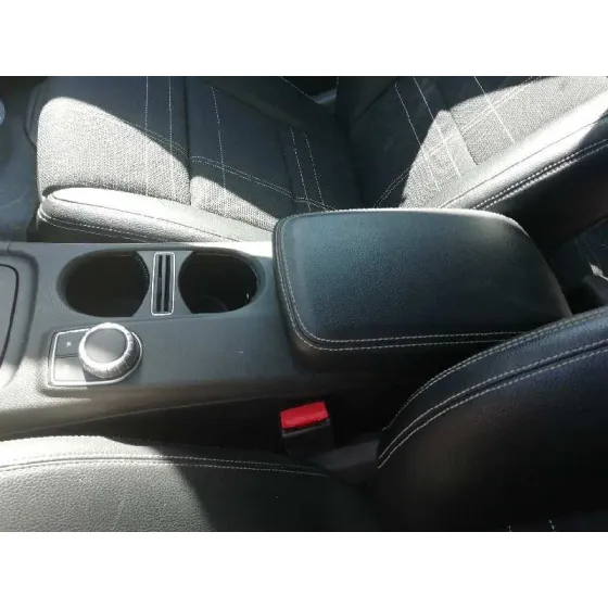 MERCEDES CLASE GLA (W156) '2015 GLA 200 CDI (156.908) GRIS