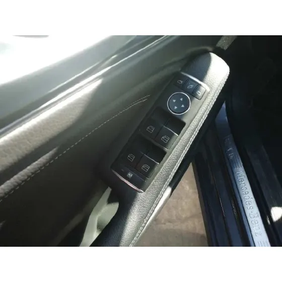 MERCEDES CLASE GLA (W156) '2015 GLA 200 CDI (156.908) GRIS