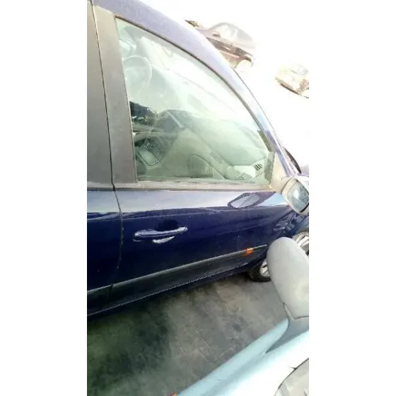 RENAULT LAGUNA II (BG0) '2002 AUTHENTIQUE AZUL
