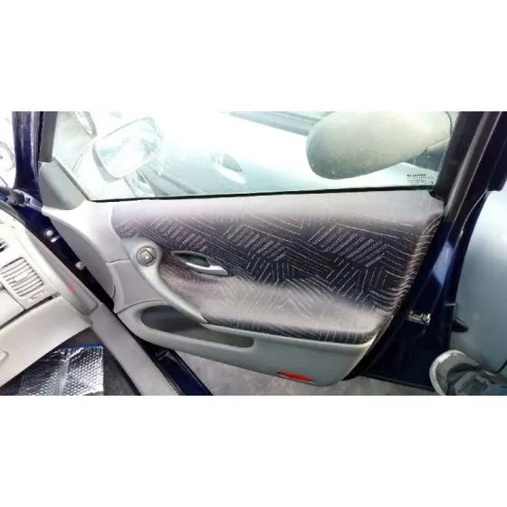 RENAULT LAGUNA II (BG0) '2002 AUTHENTIQUE AZUL