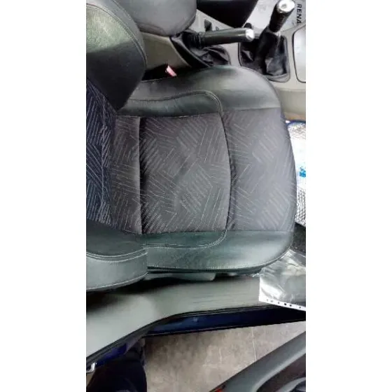 RENAULT LAGUNA II (BG0) '2002 AUTHENTIQUE AZUL