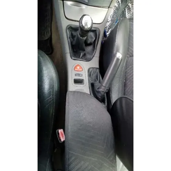 RENAULT LAGUNA II (BG0) '2002 AUTHENTIQUE AZUL
