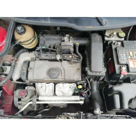 PEUGEOT 206+ '2009 BASICO ROJO