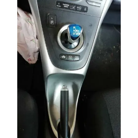 TOYOTA AURIS '2012 HYBRID ACTIVE BLANCO