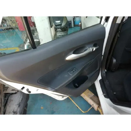TOYOTA AURIS '2012 HYBRID ACTIVE BLANCO