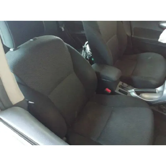 TOYOTA AURIS '2012 HYBRID ACTIVE BLANCO