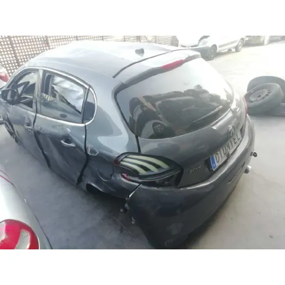 PEUGEOT 208 '2019 GT LINE GRIS ANTRACITA