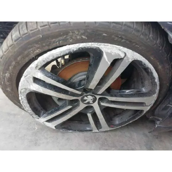 PEUGEOT 208 '2019 GT LINE GRIS ANTRACITA